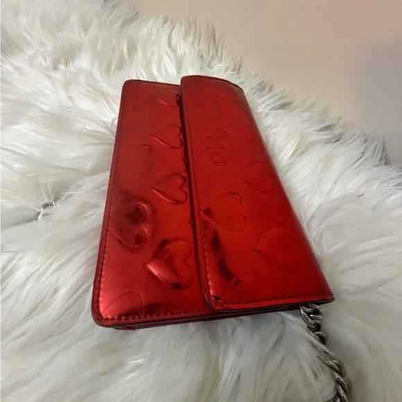Marc Jacobs Red Heart Embossed Clutch - Picture 6 of 8